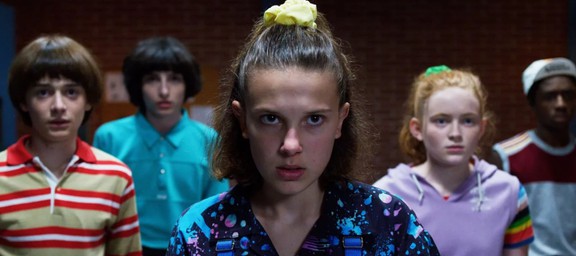 Российский аккаунт Netflix намекнул на летнюю премьеру нового сезона "Очень странных дел"